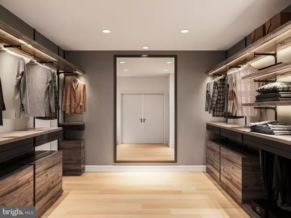 Philadelphia, PA 19102,1414 S PENN SQ #PH1C