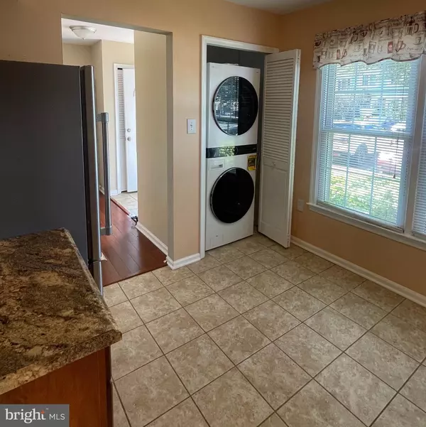 Manassas, VA 20110,8956 MILROY CT