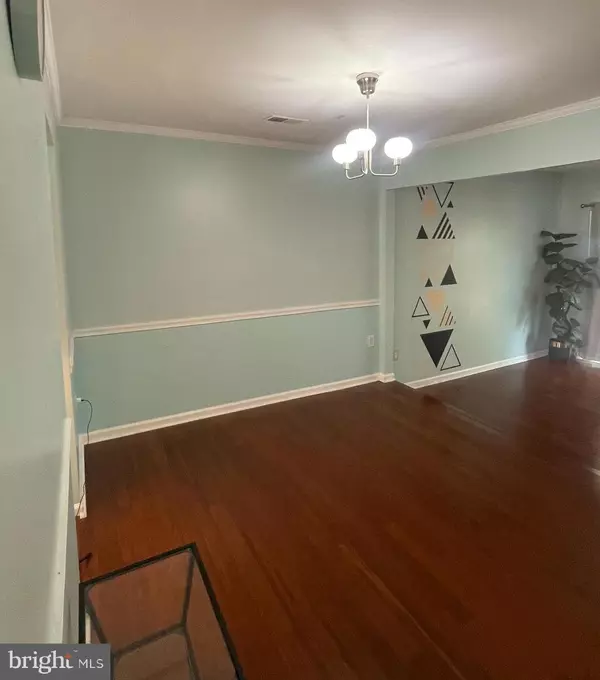 Manassas, VA 20110,8956 MILROY CT