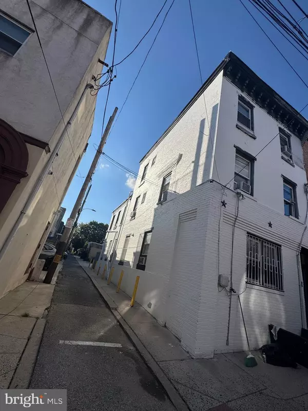 Philadelphia, PA 19146,734 S 20TH ST