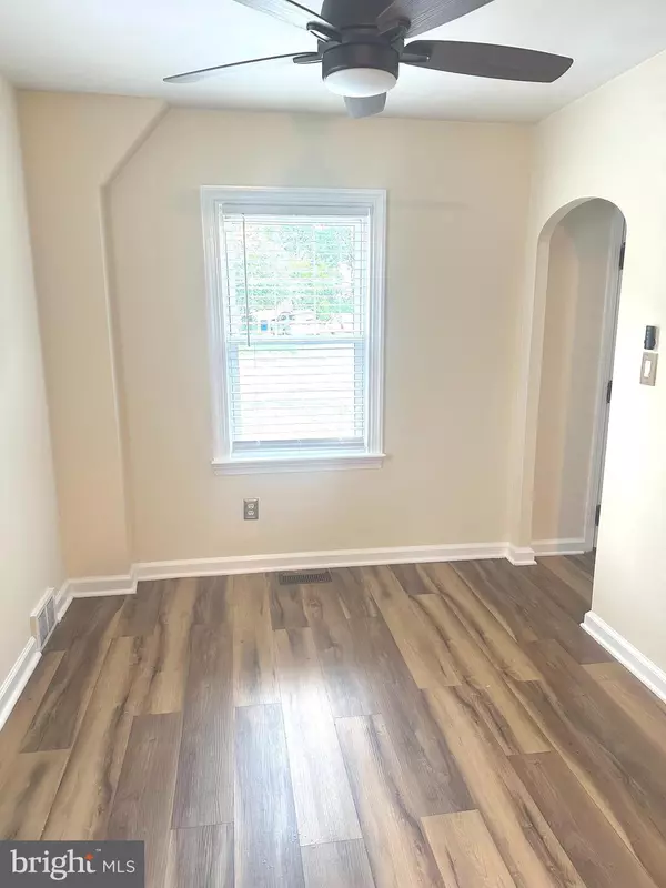 Glenside, PA 19038,229 EDGE HILL RD