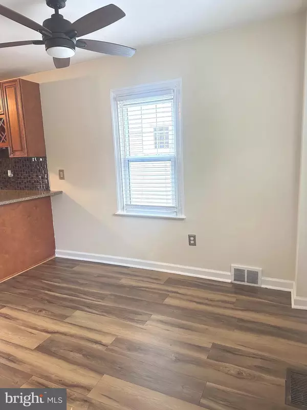 Glenside, PA 19038,229 EDGE HILL RD