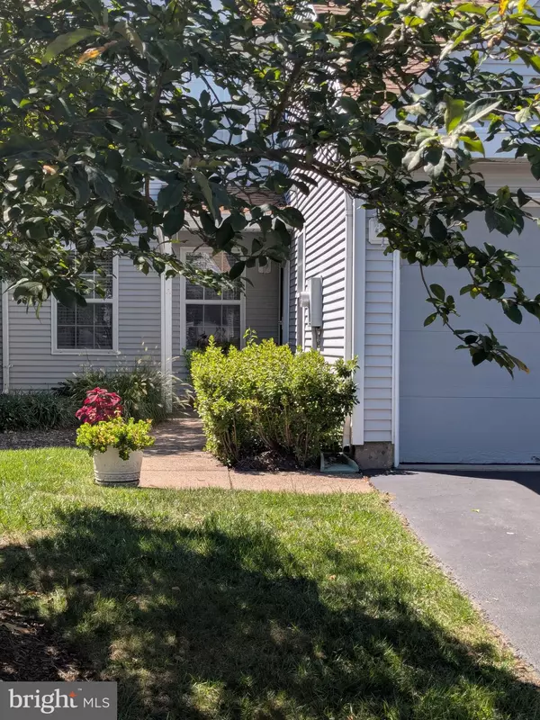 Bordentown, NJ 08505,19 MAGNOLIA CT