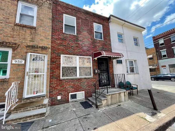 952 WINTON ST, Philadelphia, PA 19148