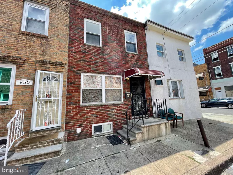 952 WINTON ST, Philadelphia, PA 19148