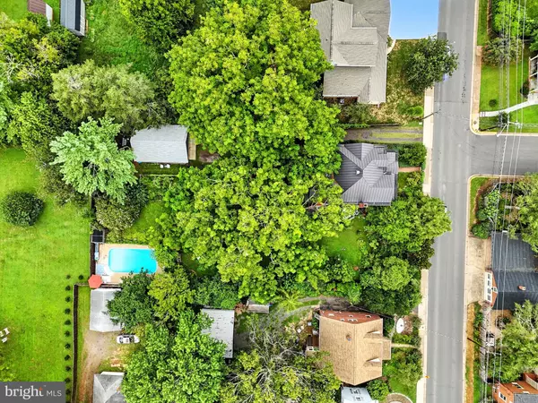 Culpeper, VA 22701,802 S BLUE RIDGE AVE