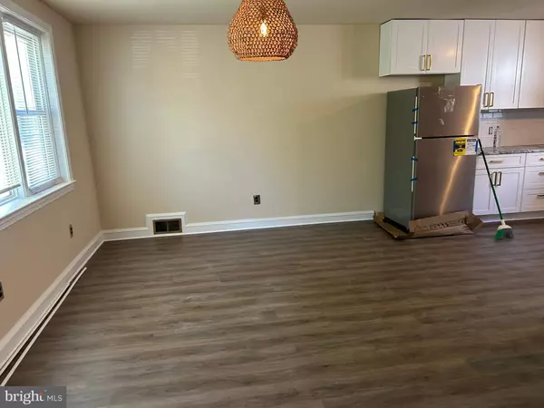 Ardmore, PA 19003,663 LORAINE ST