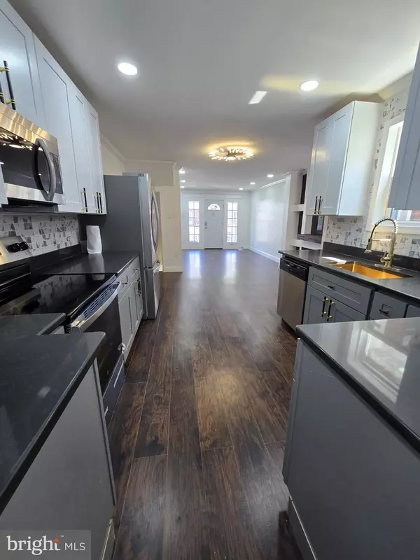 Philadelphia, PA 19138,6824 RODNEY ST