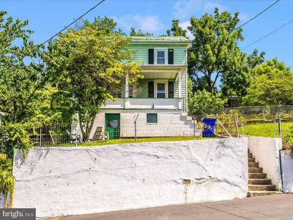 7 W B ST, Brunswick, MD 21716