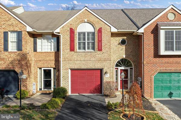 1221 LINDSAY LN, Hagerstown, MD 21742