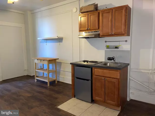 Philadelphia, PA 19107,1324 LOCUST ST #1401