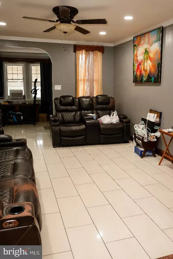 Philadelphia, PA 19124,3925 L ST