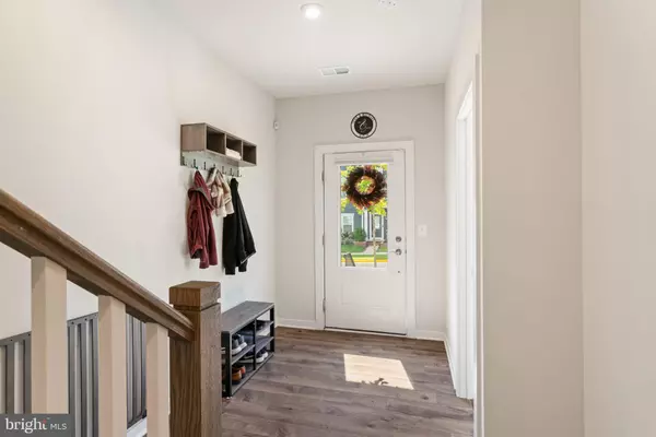 Dumfries, VA 22026,1766 HICKORY WOODS RD