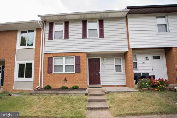 124 OAK DR,  Stafford,  VA 22554