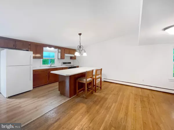 Pennington, NJ 08534,62 ROUTE 31 N #2