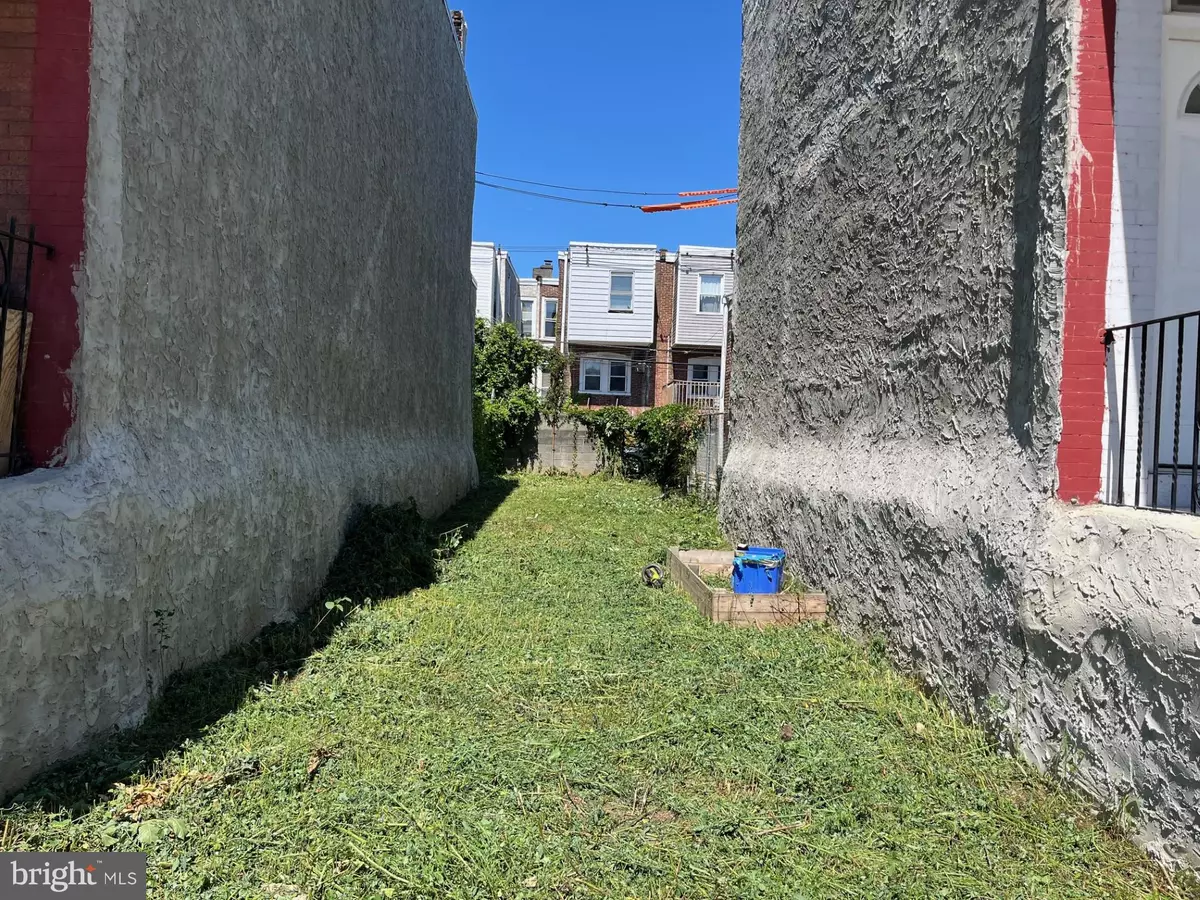 Philadelphia, PA 19139,5427 IRVING ST