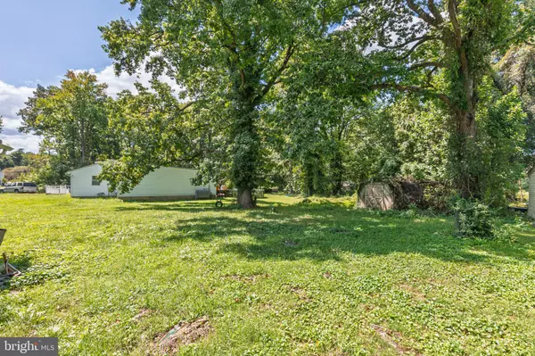 Glen Burnie, MD 21060,7326 GREEN ACRES DR
