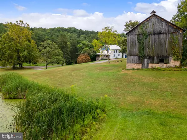 2485 POTOMAC RD, Berkeley Springs, WV 25411