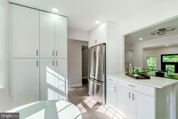 Burke, VA 22015,5408 BROMYARD CT