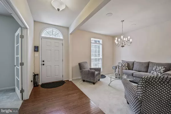 Laurel, MD 20707,7208 CHERRY LN
