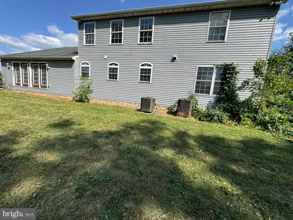 Mercersburg, PA 17236,9161 APPLE JACK DRIVE