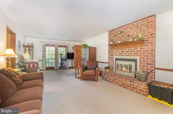 Mechanicsburg, PA 17050,3507 RAINTREE LN