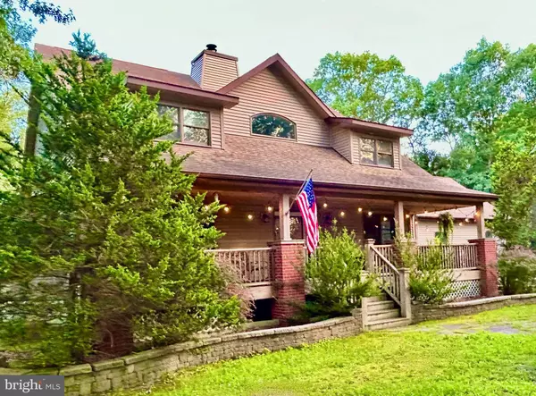 104 N GENOA AVE, Egg Harbor City, NJ 08215