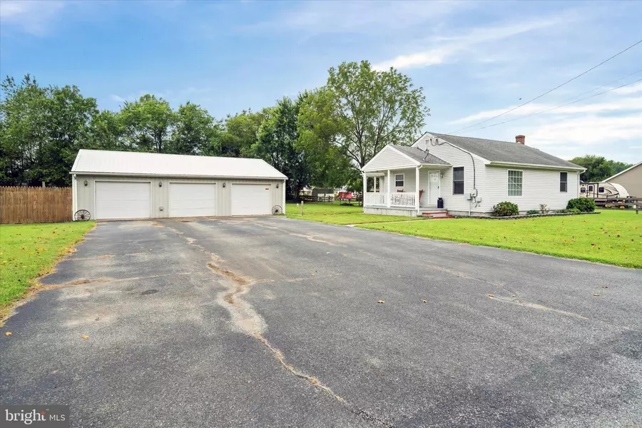 1255 PINE ST, Houston, DE 19954