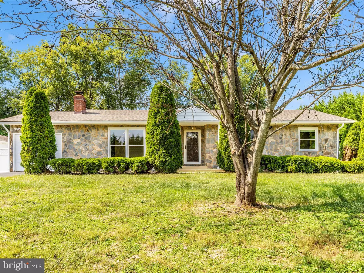 Rockville, MD 20855,18004 MUNCASTER RD