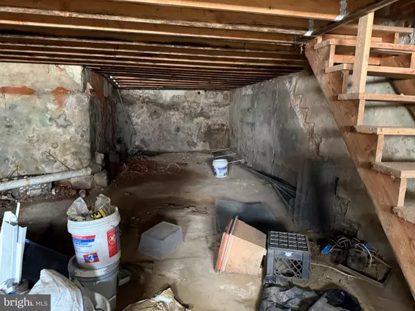 Philadelphia, PA 19104,4219 OGDEN ST