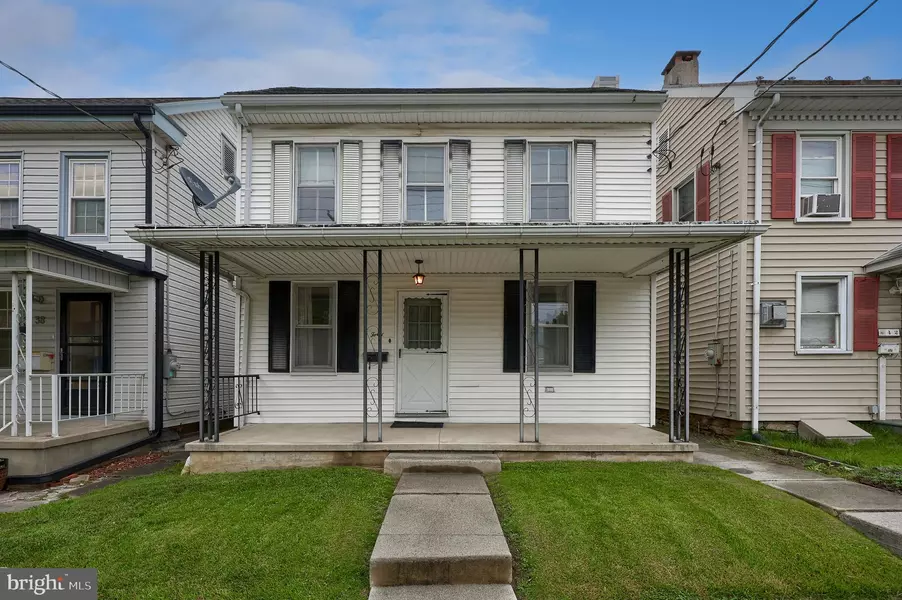 40 S 5TH AVE, Lebanon, PA 17042