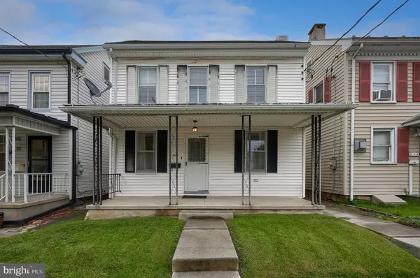 40 S 5TH AVE, Lebanon, PA 17042