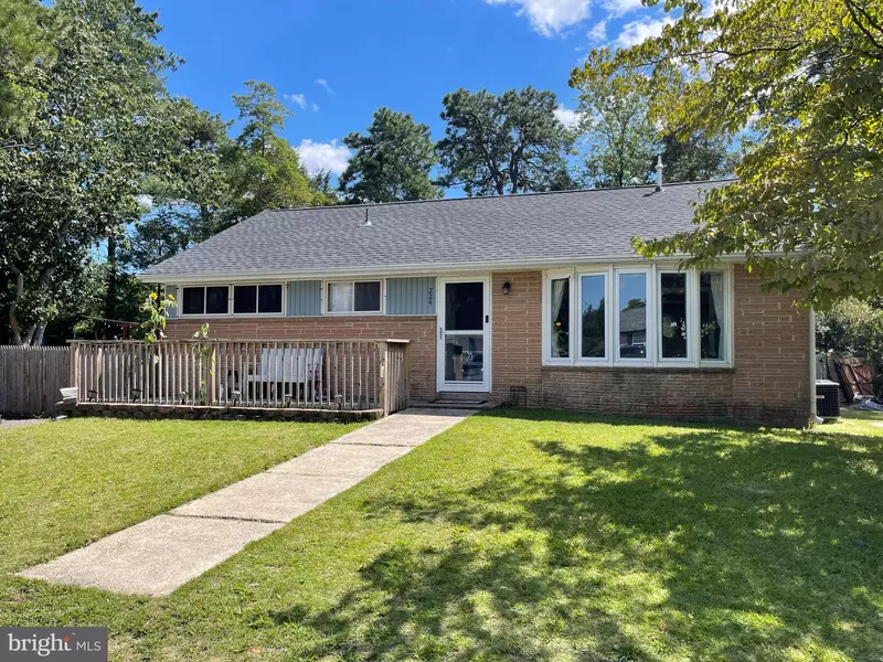 224 CHEROKEE DR, Browns Mills, NJ 08015