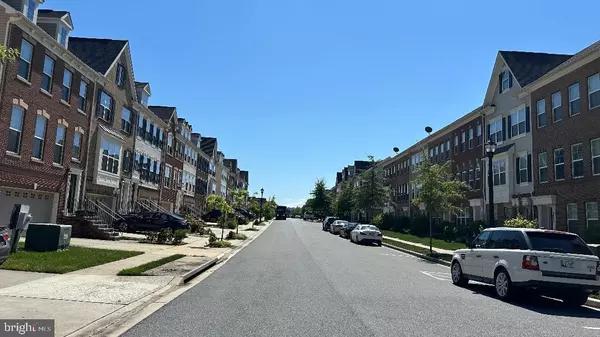 Beltsville, MD 20705,12817 RUSTIC ROCK LN