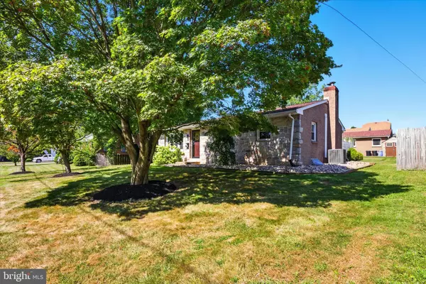 Spring City, PA 19475,323 PIKELAND AVE