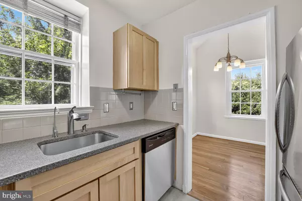 Washington, DC 20016,3530 39TH ST NW #E-653