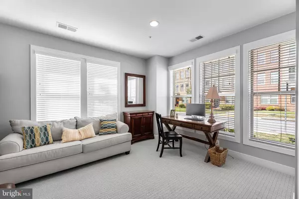 Gaithersburg, MD 20878,124 KEPLER DR