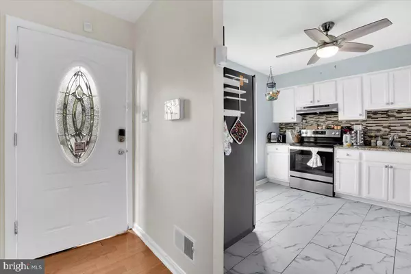 District Heights, MD 20747,6121 N HIL MAR CIR