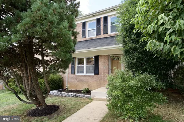 Annandale, VA 22003,4516 AIRLIE WAY