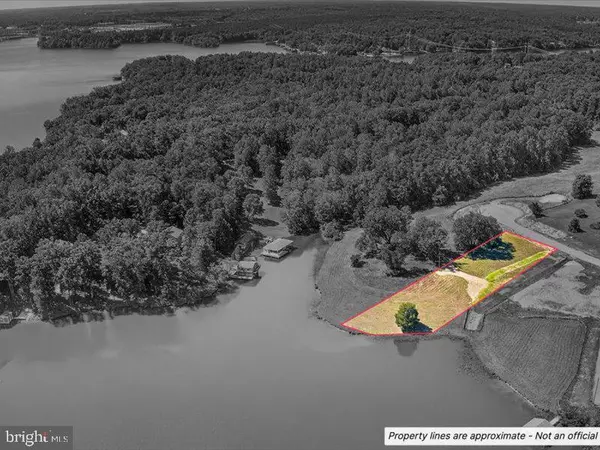 Spotsylvania, VA 22551,4715 EAGLE POINT CT