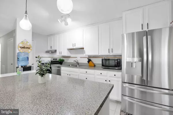 Rockville, MD 20852,12207 ACADEMY WAY #9