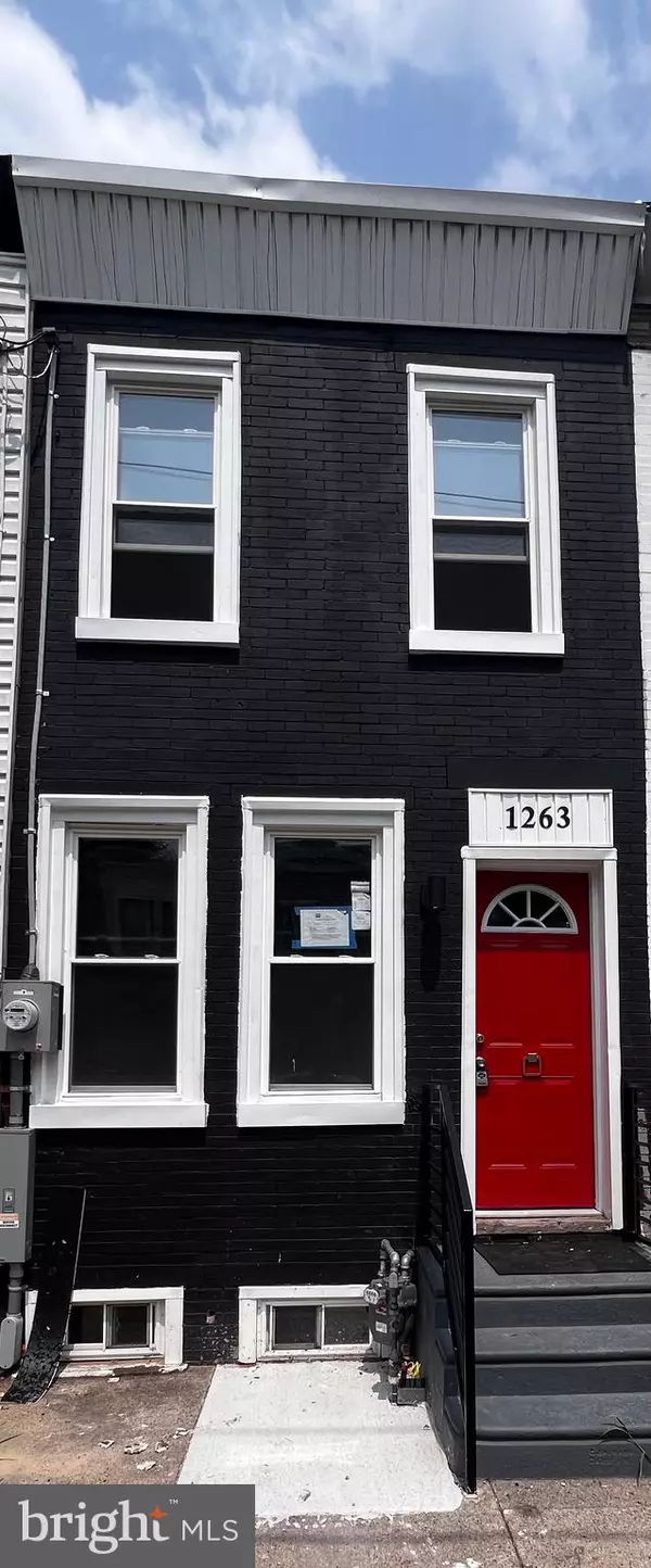1263 LANSDOWNE AVE, Camden, NJ 08104