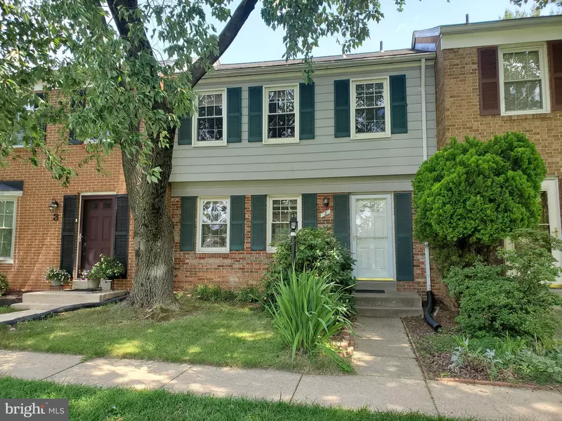 2 CHANTILLY CT, Rockville, MD 20850