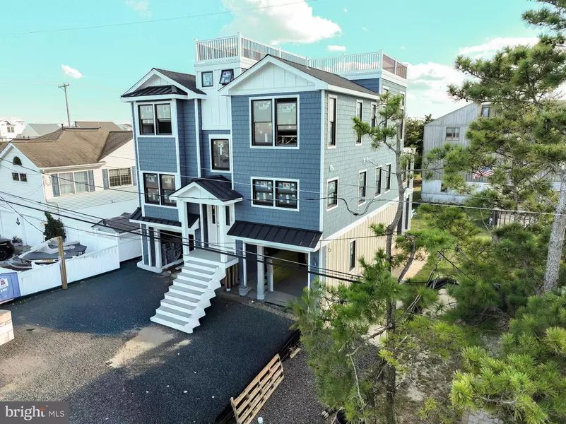 2 W 29TH ST, Long Beach Township, NJ 08008
