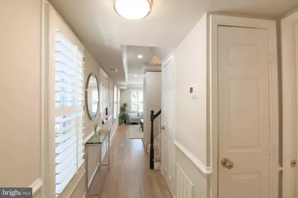 Alexandria, VA 22314,309 S COLUMBUS ST