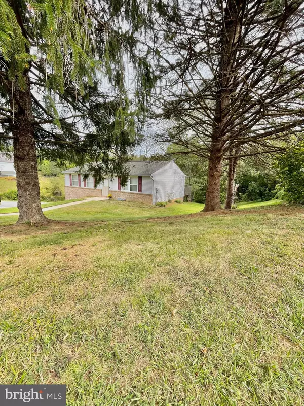 York, PA 17403,1 VALLEY VIEW RD