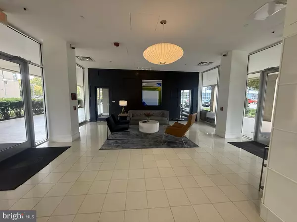 Washington, DC 20024,1101 3RD ST SW #306