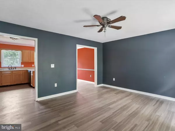 Strasburg, VA 22657,449 E FAIRCHILD DR