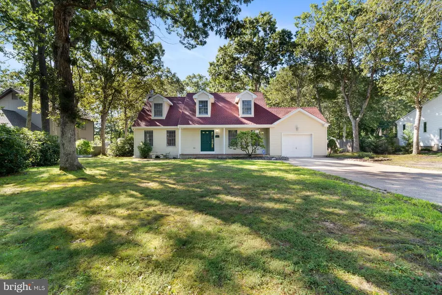 706 RADCLIFFE RD, Lanoka Harbor, NJ 08734