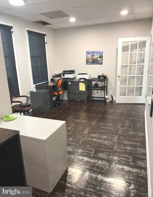 Greenbelt, MD 20770,7749 BELLE POINT DR #3/3/77